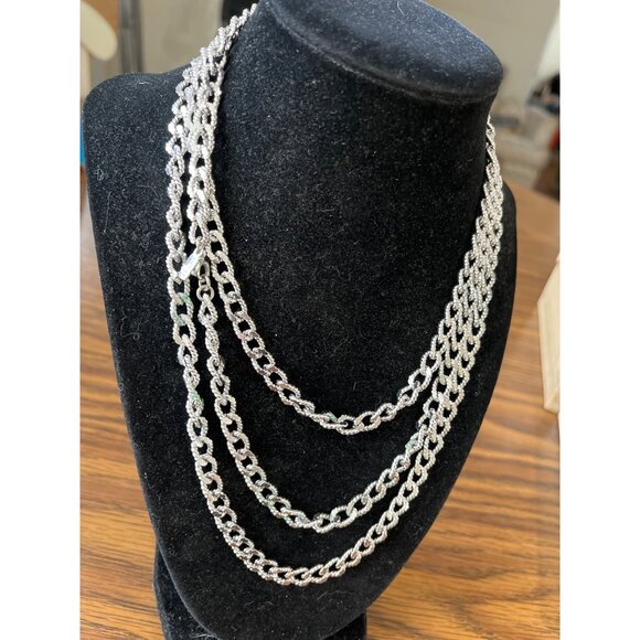 Monet vintage 26 inch silver tone chain - Picture 2 of 6